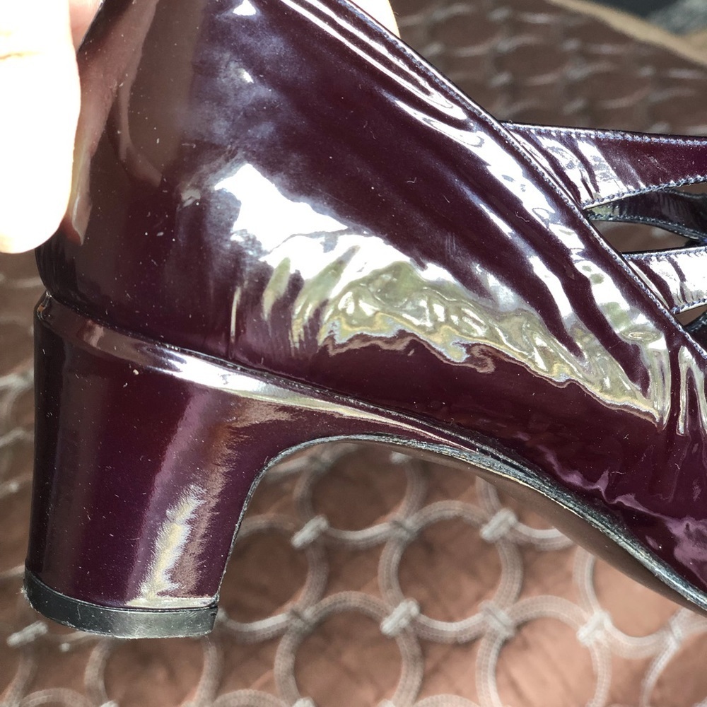 Ombeline black cherry patent leather Cuban heels - Picture 13 of 13